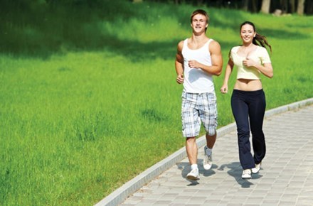 Ngăn ngừa đau khớp gối bằng cách chạy bộ thường xuyên