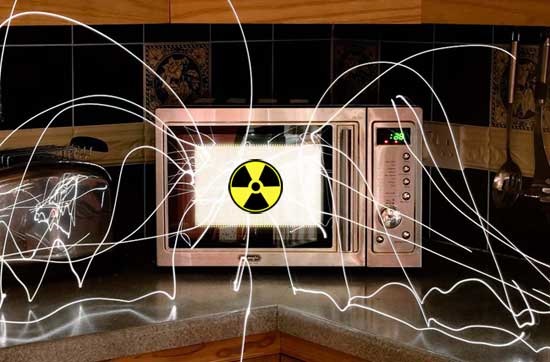 Lò vi sóng là thiết bị tiện lợi hay sát thủ?